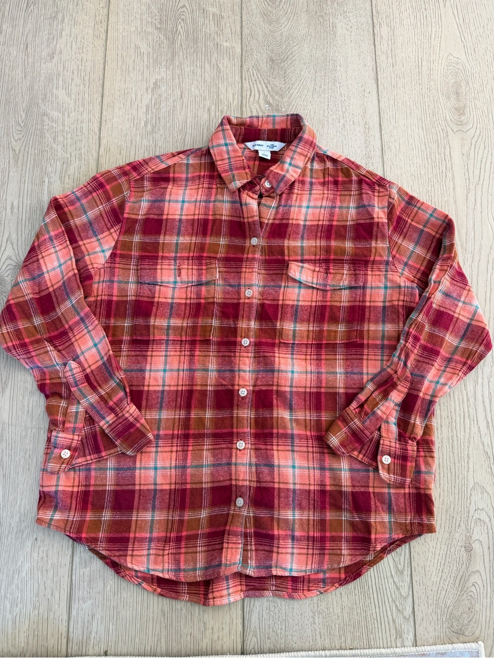 Old Navy Red Plaid Long-Sleeve Button-Down Shirt